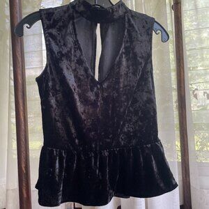 NWT Cloud & Sky Crushed Velvet Peplum Deep V Shirt Top Black Juniors Size Small